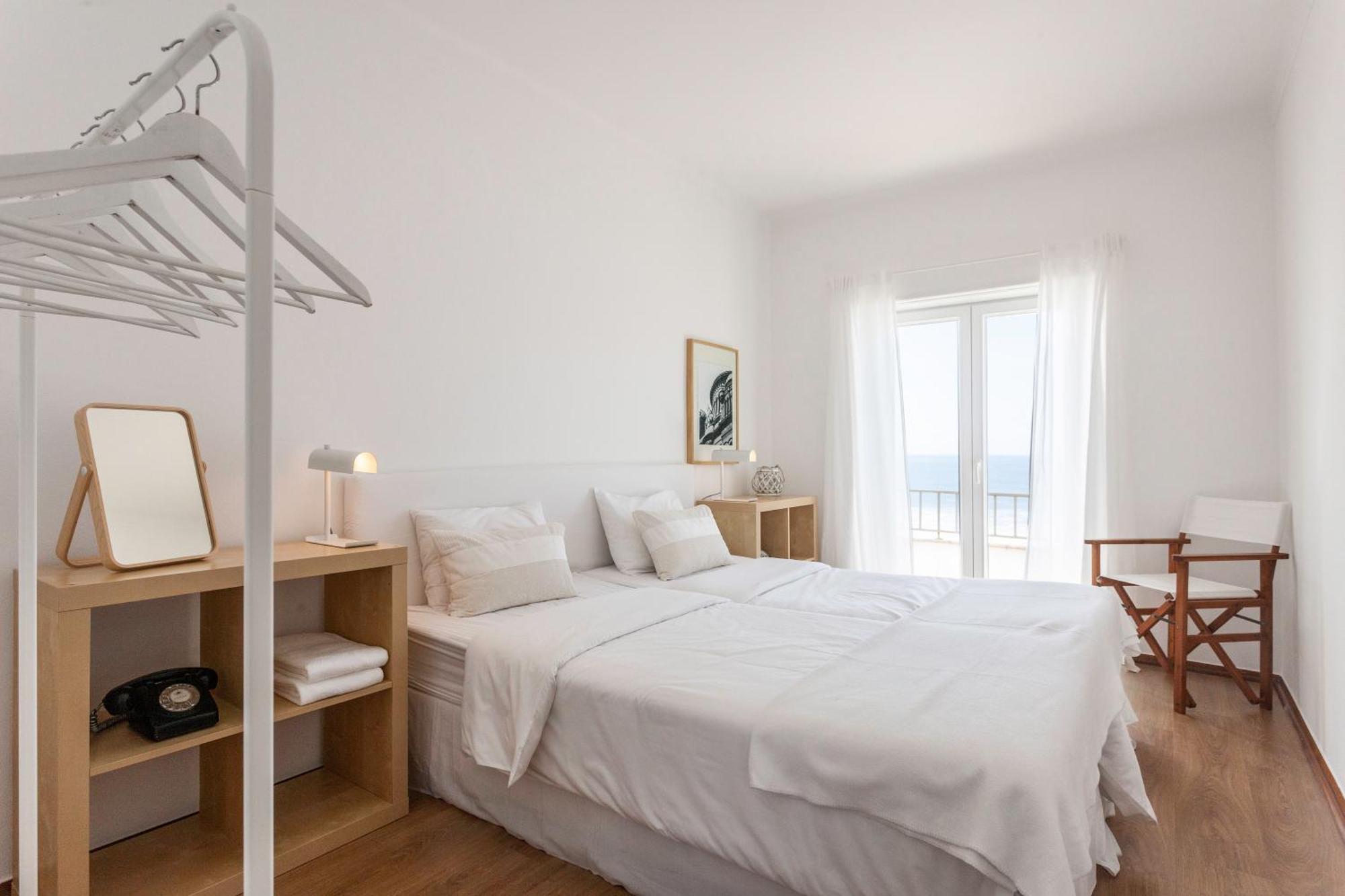 Blue Buddha Beach Rooms & Suites Ericeira Esterno foto