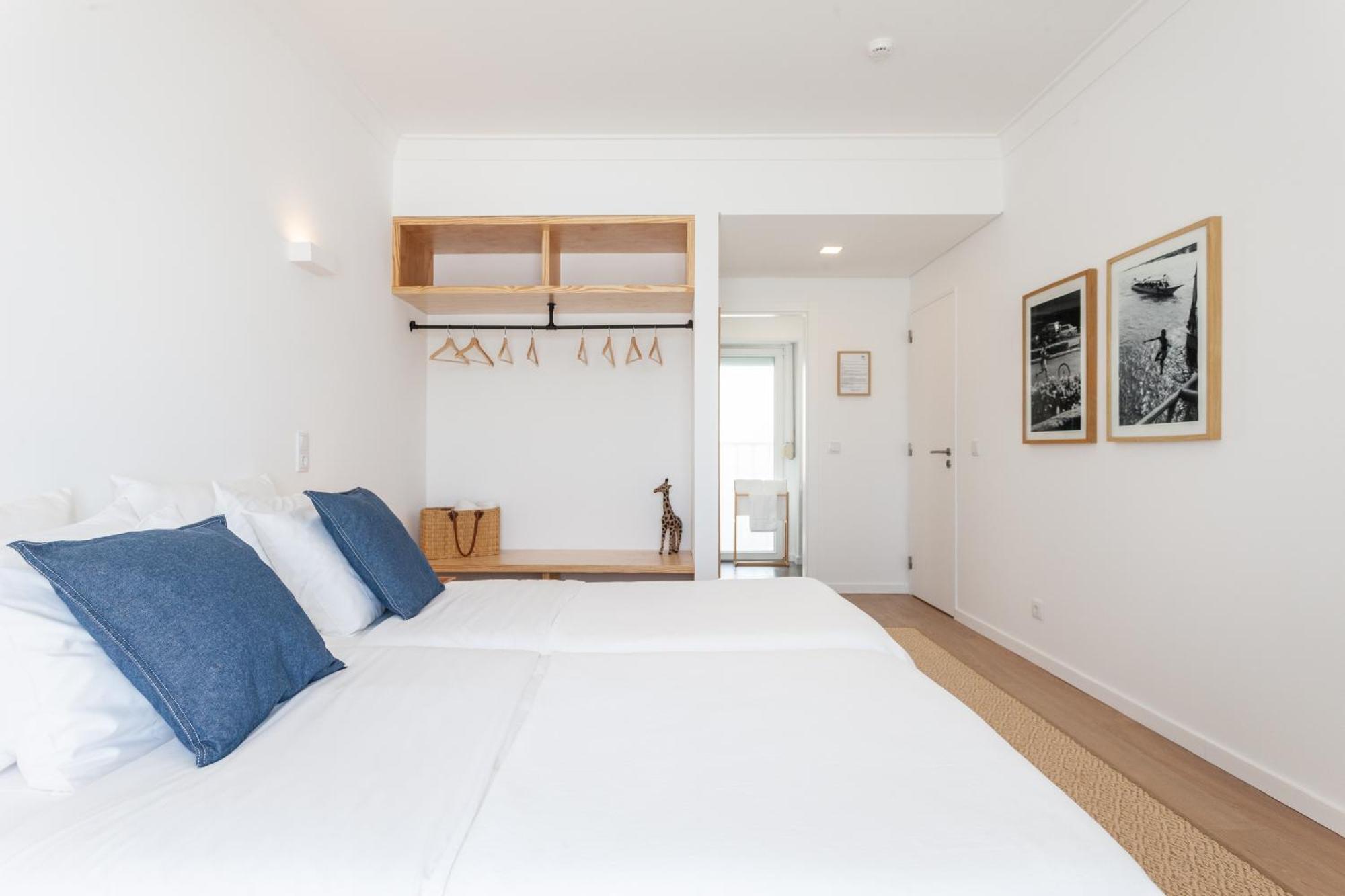 Blue Buddha Beach Rooms & Suites Ericeira Esterno foto