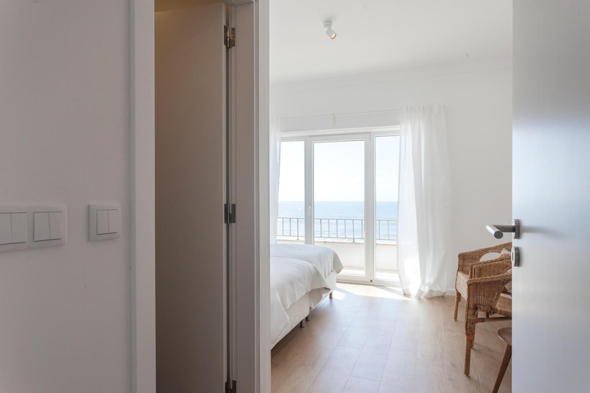 Blue Buddha Beach Rooms & Suites Ericeira Esterno foto